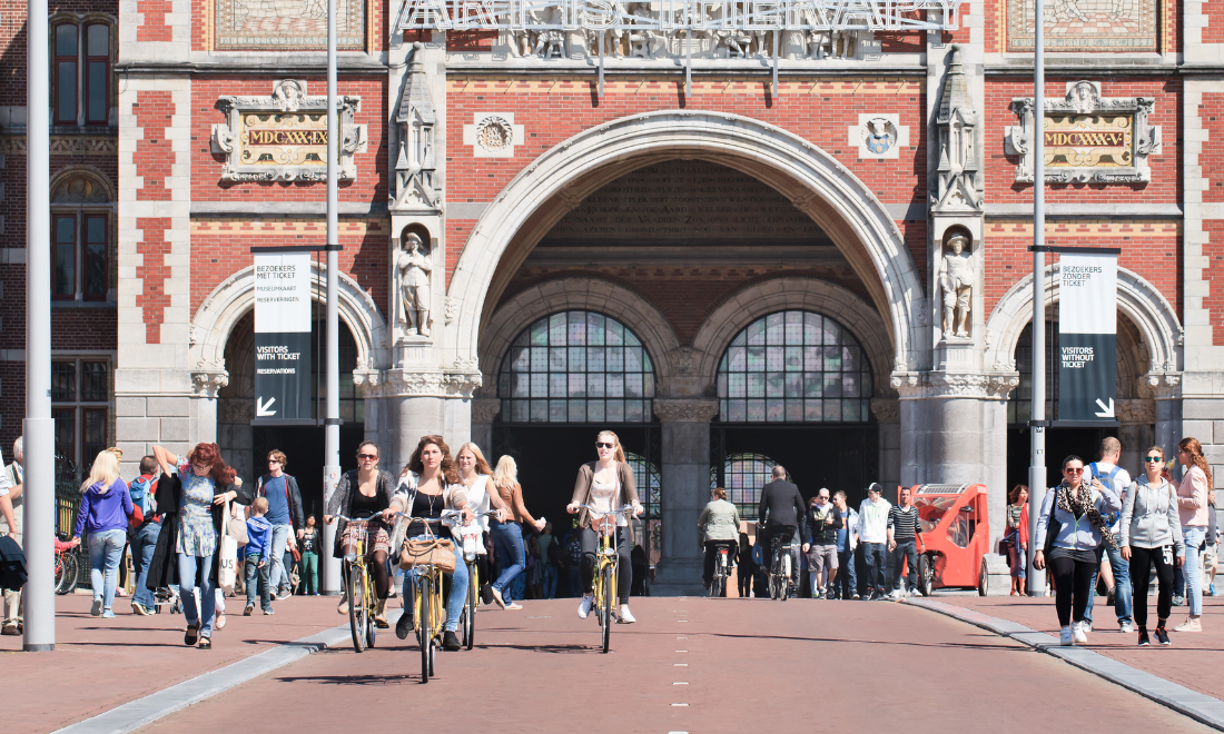 Cyclists’ union argues shared-use paths make Amsterdam less accessible to cyclists