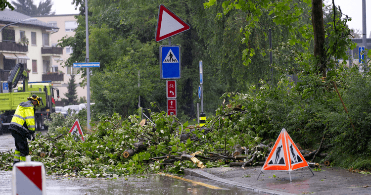Which canton in Switzerland has the worst weather?