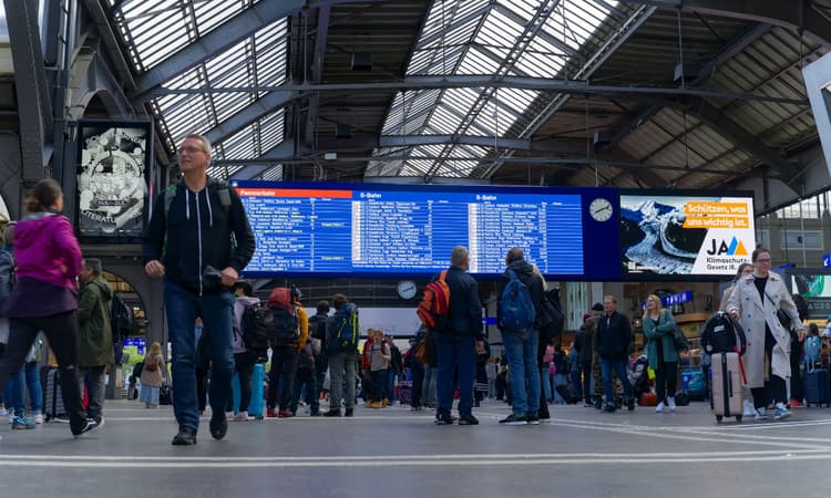 SBB u-turns on proposal for widespread facial recognition camera use