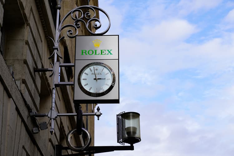 Russian sanctions take their toll on Switzerland's luxury businesses