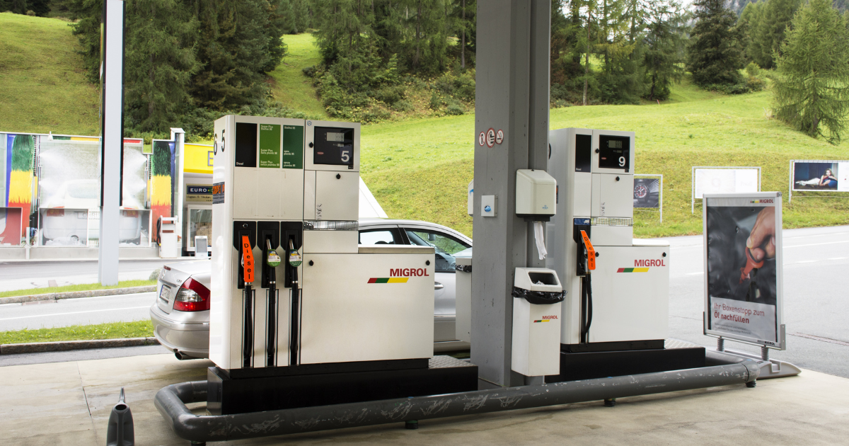 Fuel prices in Switzerland hit two-year high amid US-Iran war