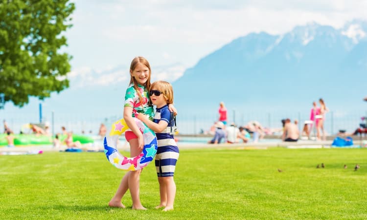 Lausanne offers free entry to 2 swimming pools on August 23