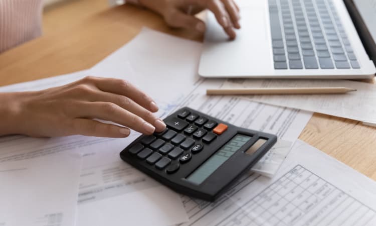 Your go-to guide for filing taxes as an expat in Switzerland