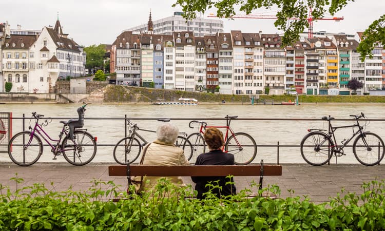 Which Swiss canton is home to most 100-year-olds?