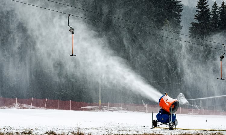 Switzerland’s ski resorts reopen with little snow in sight