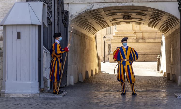 Swiss women could soon join the all-male papal guard