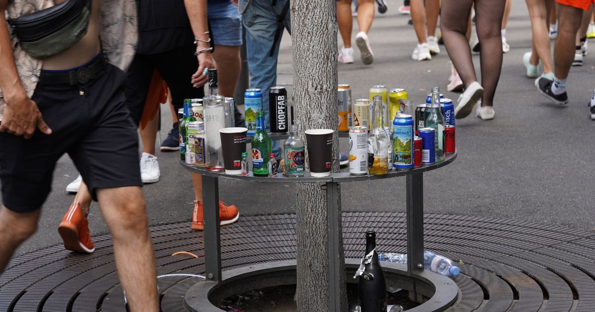 Switzerland to introduce 250-franc littering fine on August 1