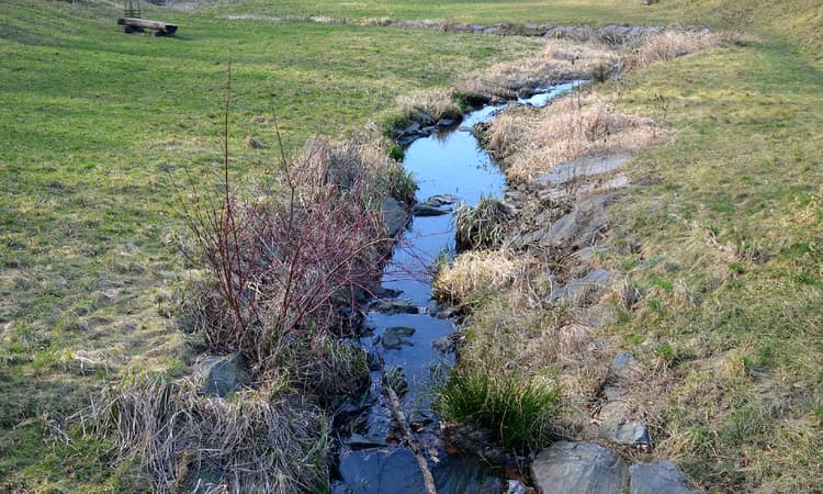 Swiss court rules a small stream is too loud and must be soundproofed