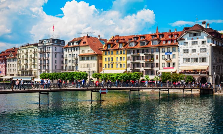 Measures to curb Airbnb in Switzerland having little effect, data reveals
