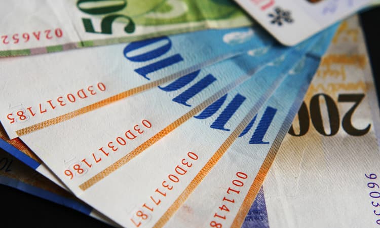 Switzerland to vote on further reducing taxes for large businesses
