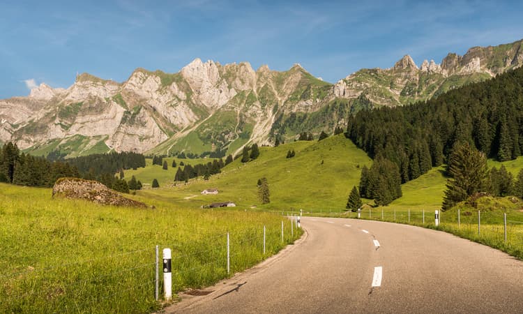 Switzerland one of the best places in Europe for a road trip, study reveals