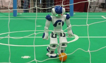 Robots hone their soccer skills in Eindhoven - Main image / Thumbnail (1100 x 660)