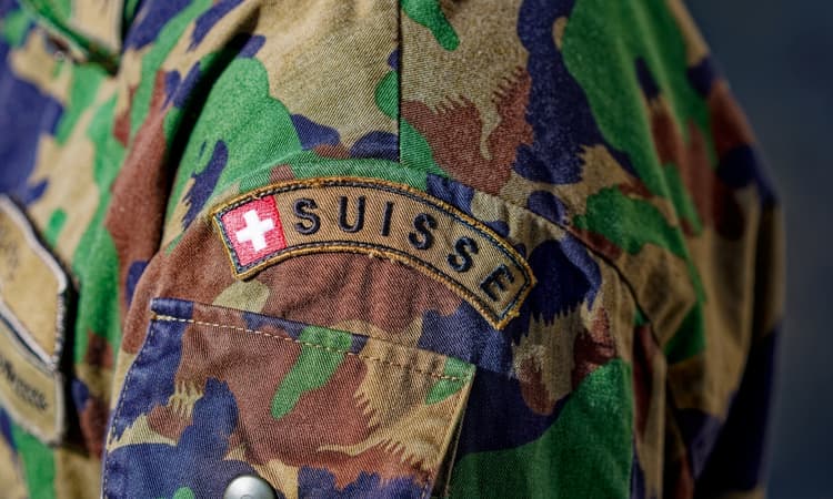 Swiss Army to sell its own brand of biscuits