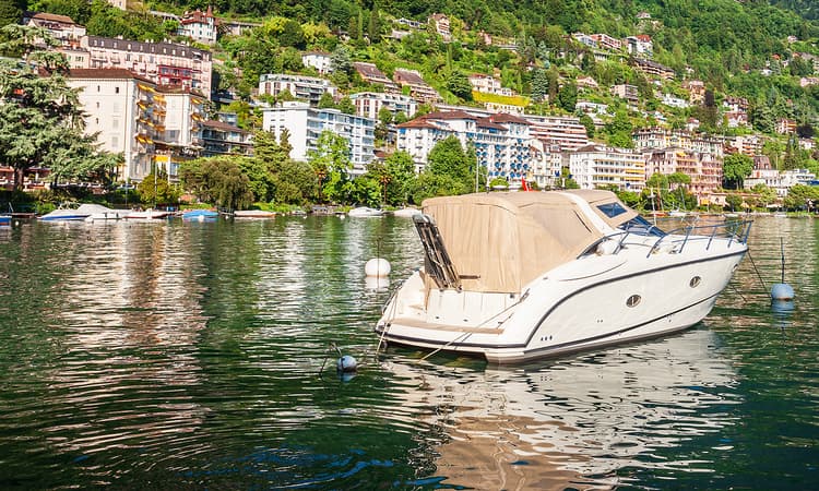 New initiative sparks debate on wealth inequality in Switzerland