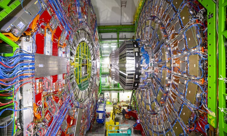 CERN in Geneva plans to idle hadron collider due to threat of energy shortages
