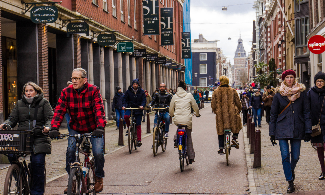 Dutch government includes language requirements in new integration plan