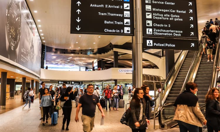 Potential disruption at Swiss airports as Easter holidaymakers flock