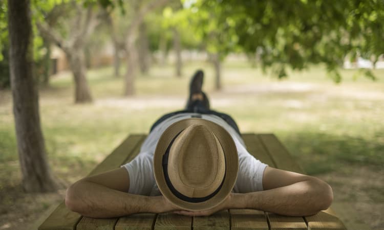 New calls for Switzerland to adopt a siesta-style working day