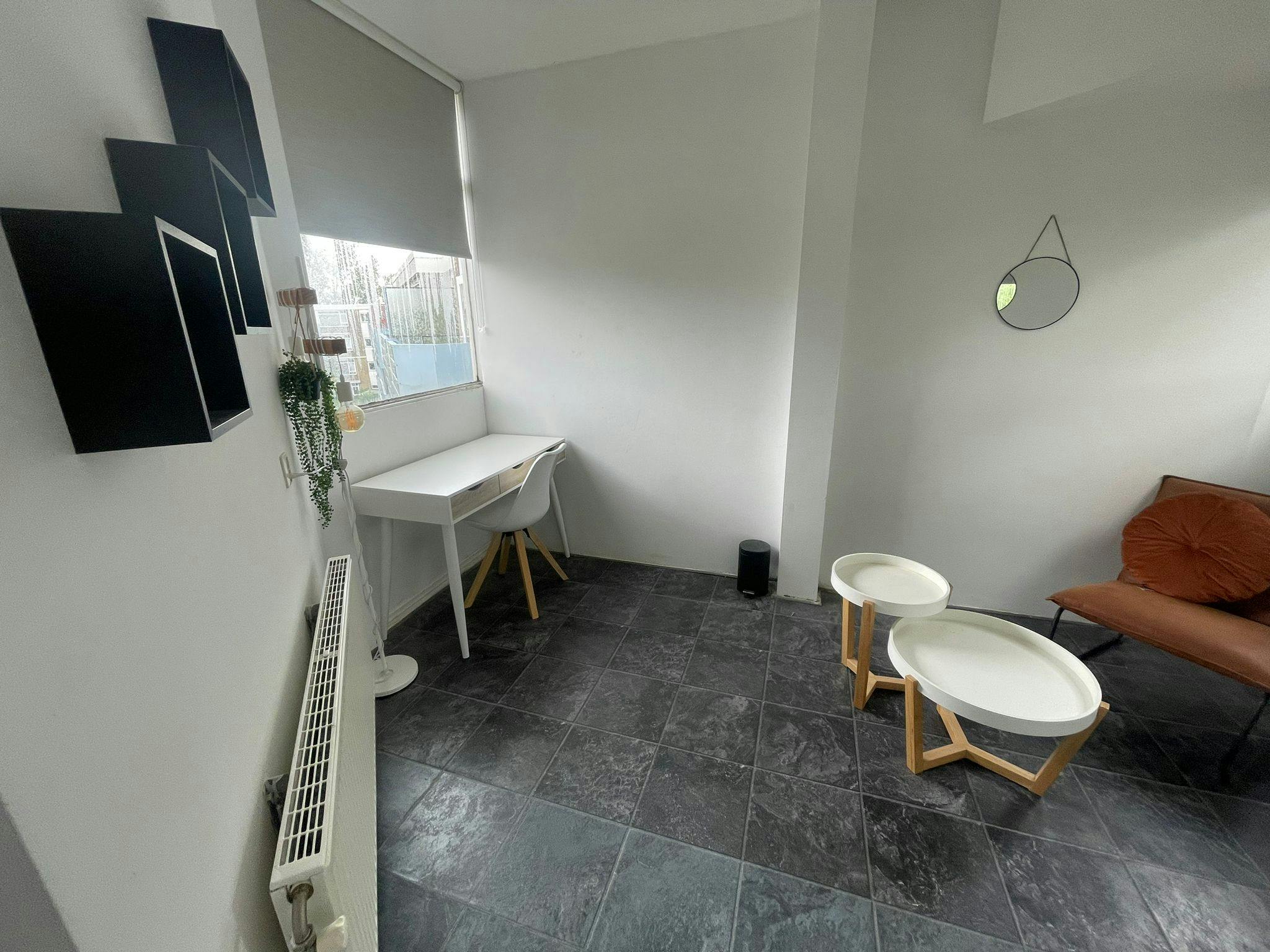Apartment, Tussendek, Amsterdam
