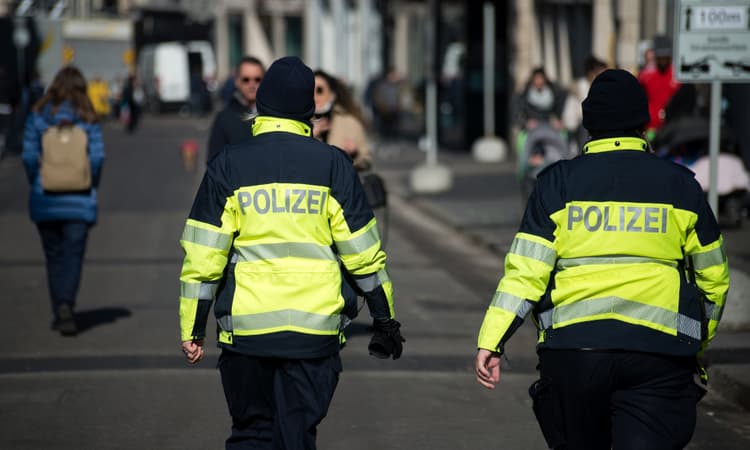 Rubber bullets fired as unauthorised women's march in Basel turns violent