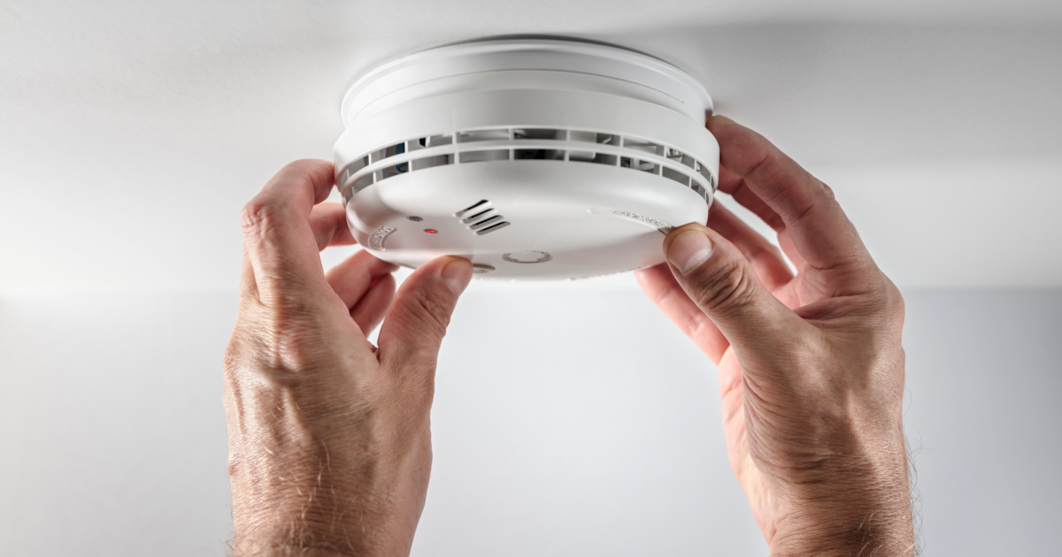 Do you need to buy a smoke detector or fire extinguisher in Switzerland?