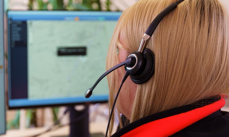New app launched to help deaf people contact Swiss emergency services