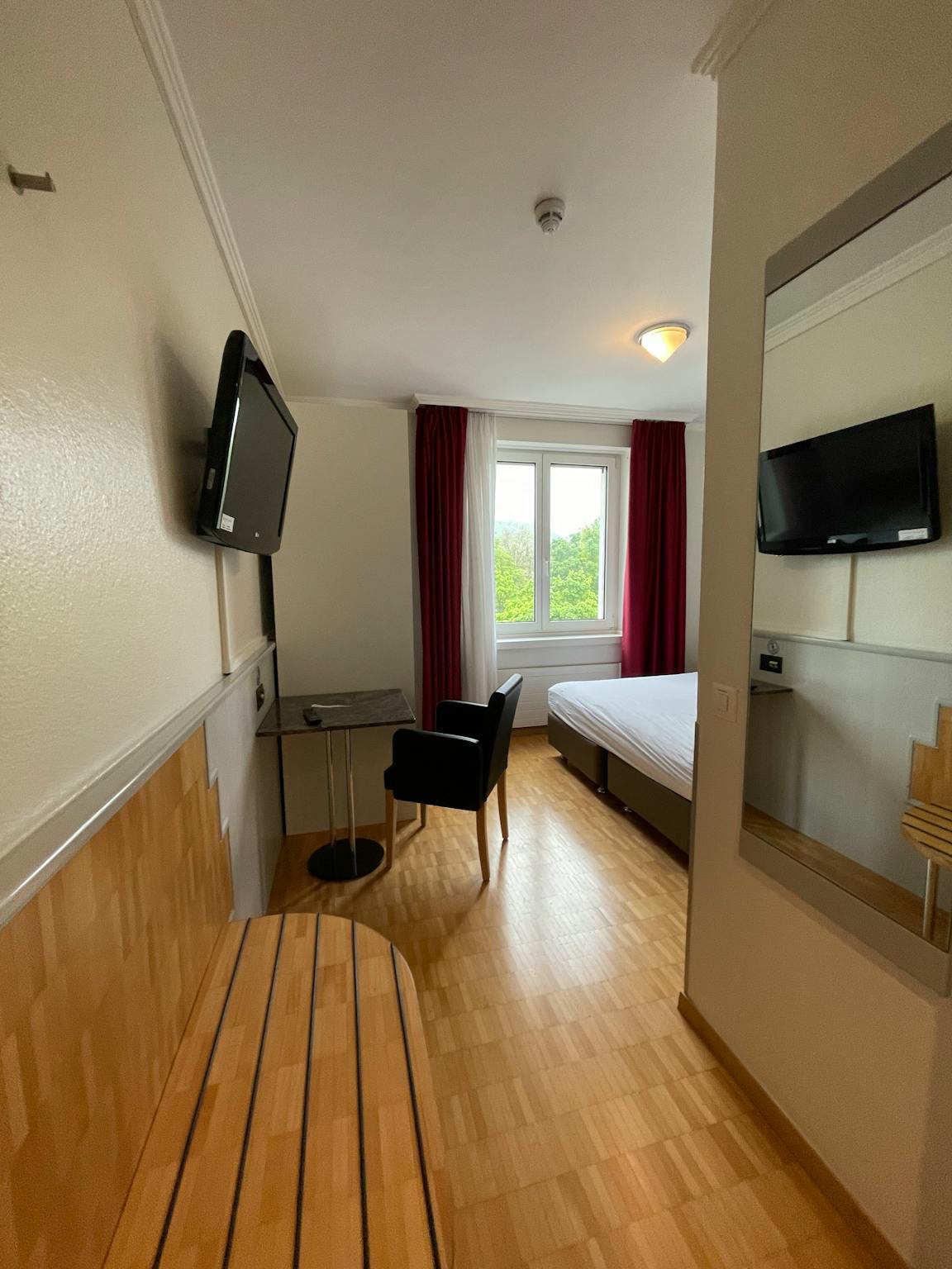 Apartment, Schaffhauserstrasse, Zurich