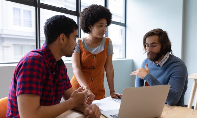 Swiss salaries expected to rise significantly in 2023 due to labour shortage