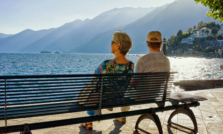 Vast majority of expats want to stay in Switzerland forever, poll finds