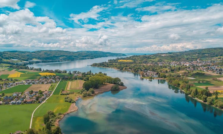 Swiss town sues man after he refused to pay 15 francs for residence permit