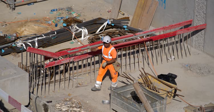 New study exposes huge gap between Swiss and expat salaries