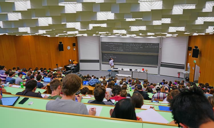 How much should you expect to earn after graduating from a Swiss university?