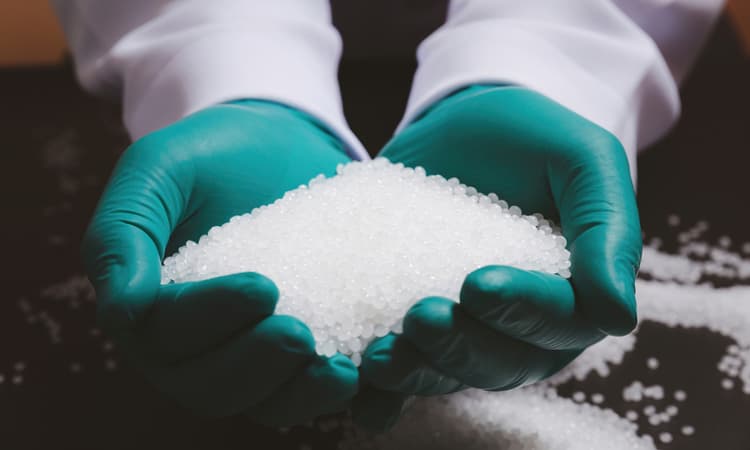 Switzerland looks to stock up on plastic as part of emergency supplies