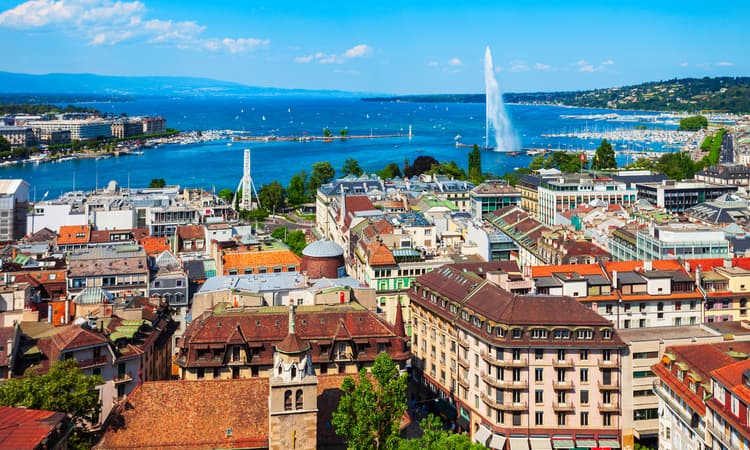 Sanctioned Russian oligarch applies for social security in Switzerland