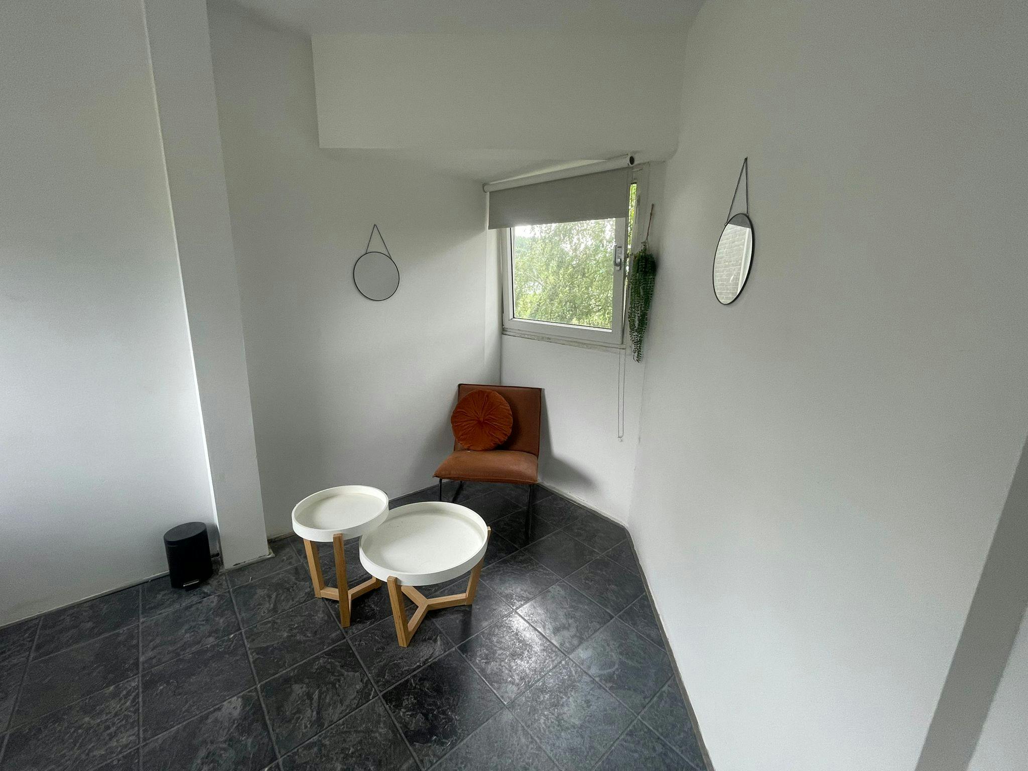 Apartment, Tussendek, Amsterdam