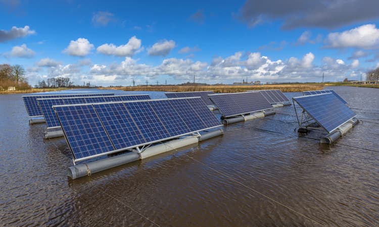 New plans for Swiss lake to be transformed into floating solar farm