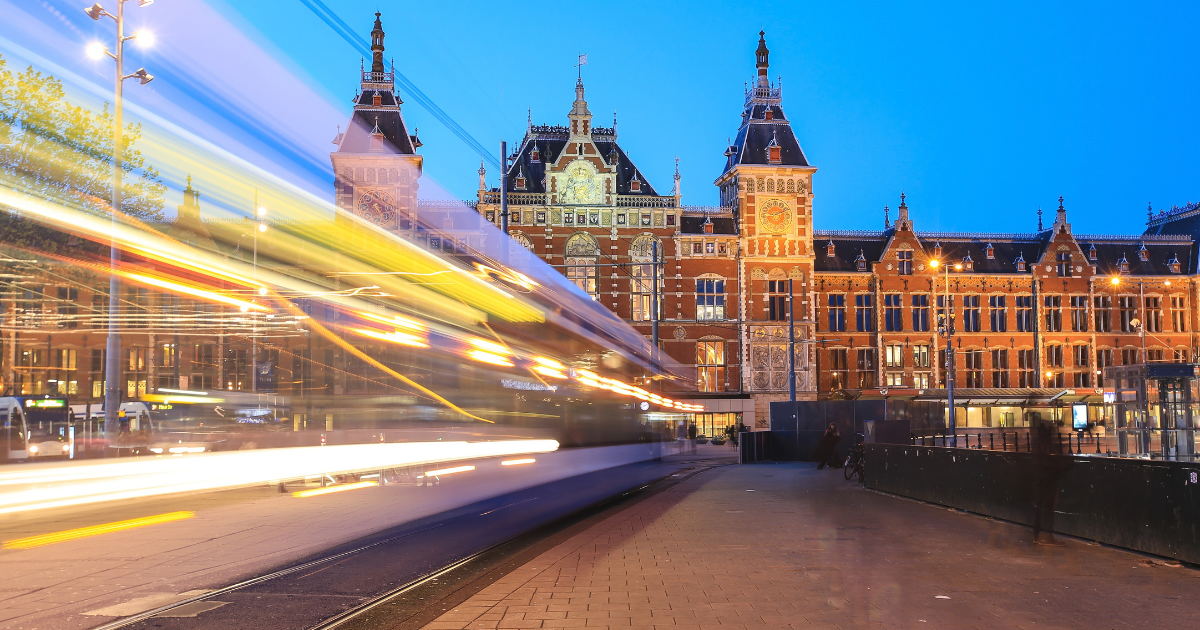 Amsterdam's Cramped Night Train Couchettes Are on Their Way Out