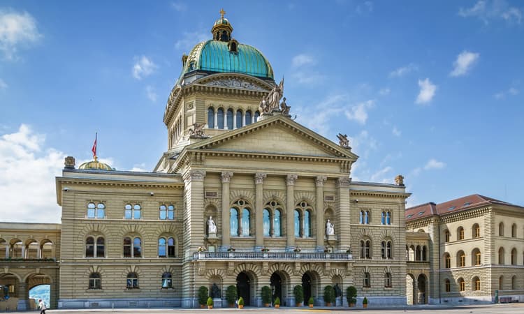 Swiss government gets the green light for COVID measures after public vote