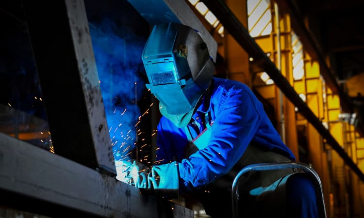 New OECD report gives Swiss economy a glowing review for 2024