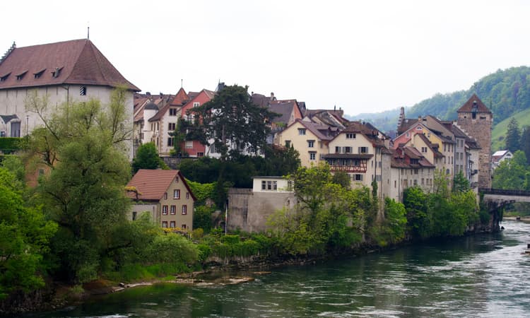 Switching off Christmas lights saved Swiss city just 70 francs last year