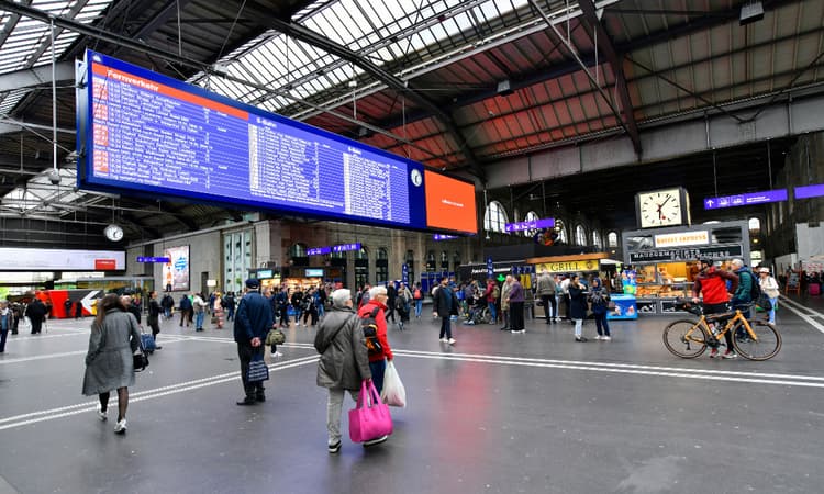What are the busiest train stations in Switzerland?