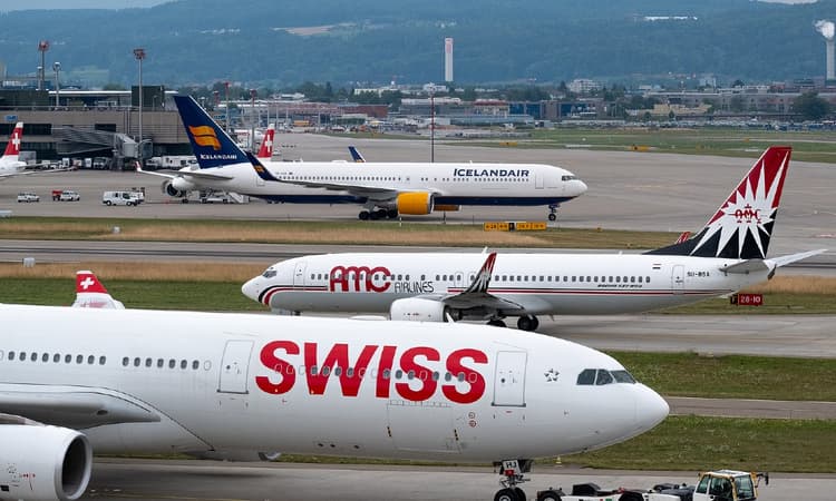 SWISS makes COVID vaccination mandatory for employees