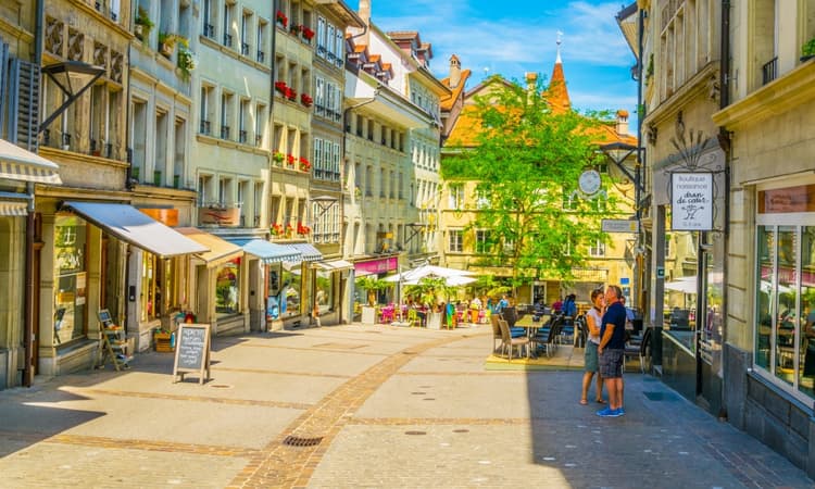 Switzerland's population: Which canton has seen the strongest growth?