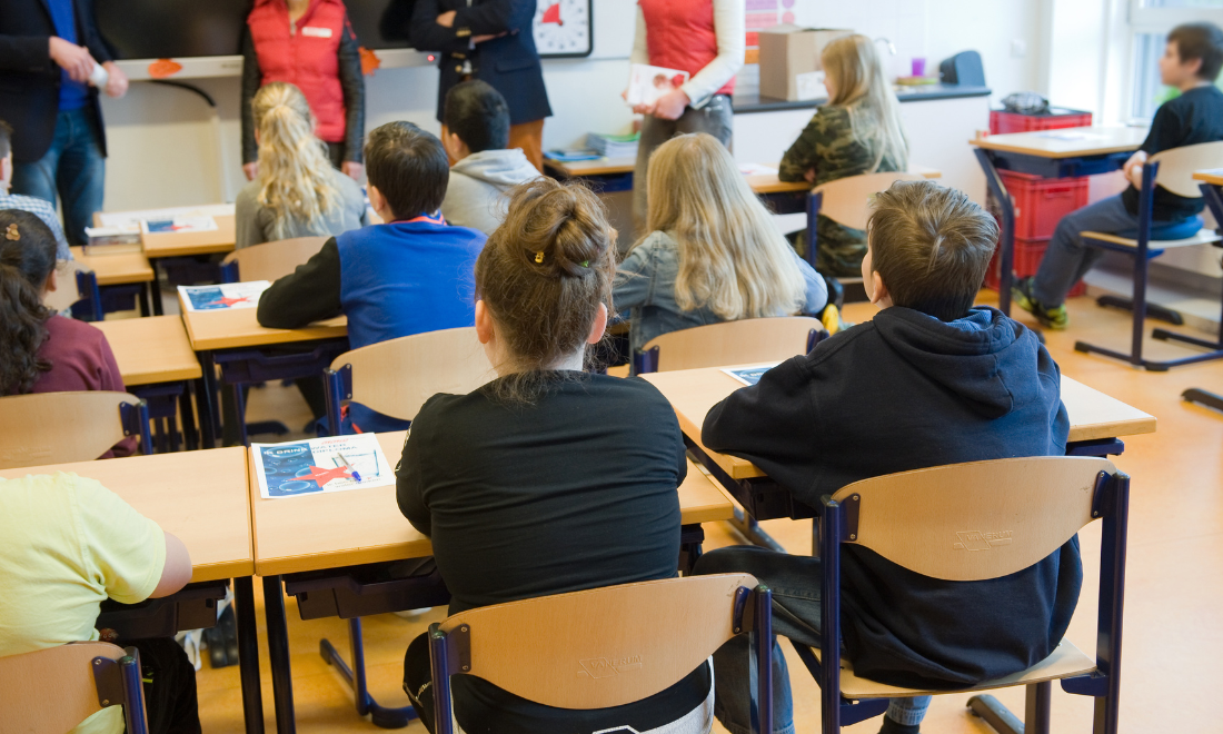 Children with non-Dutch names often placed at lower school levels
