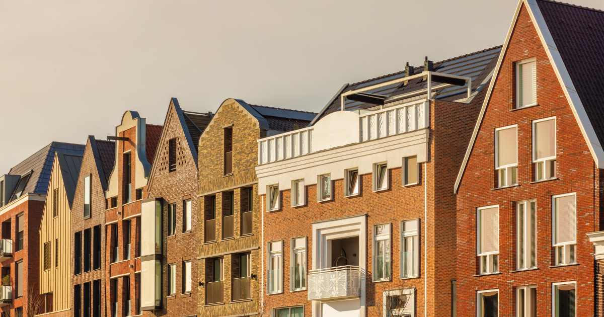 Less overbidding and more price reductions as Dutch housing market cools