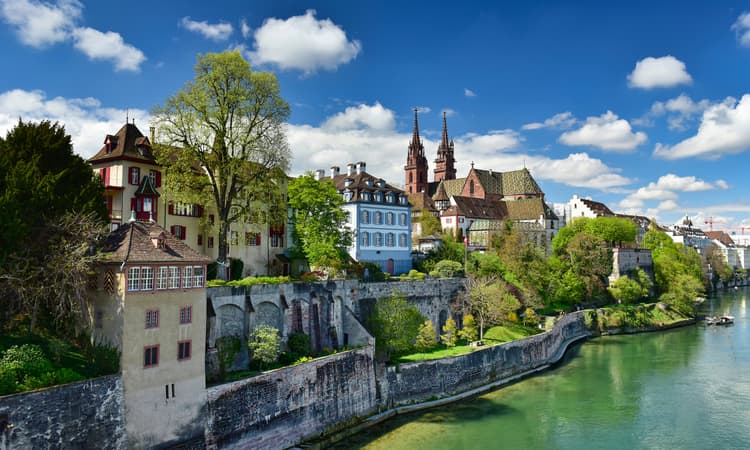 Basel's Grand Council considers a ban on ringing church bells at night