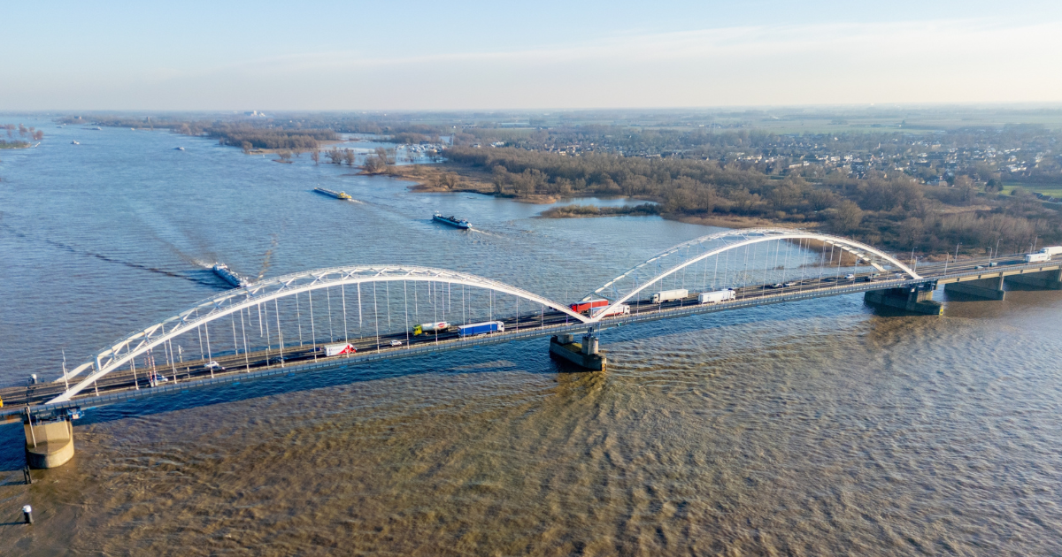Longer travel times for Merwedebrug on A27 amid safety concerns