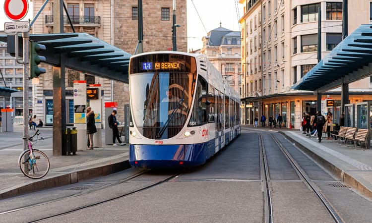 Transport in central Geneva set to be disrupted by roadworks this summer