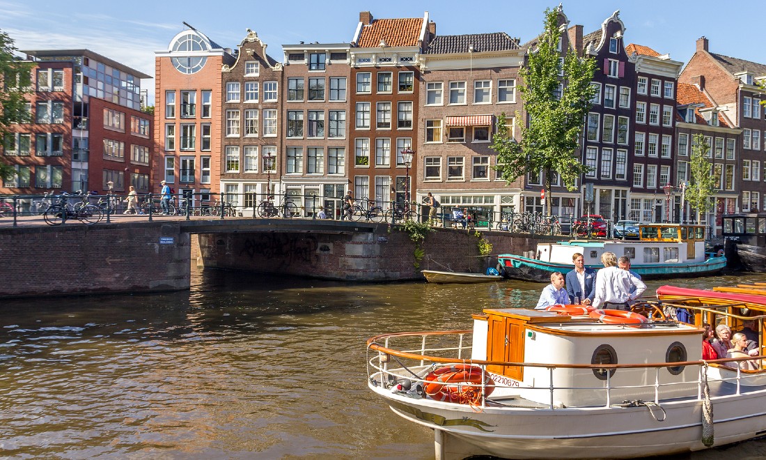 How to find temporary accommodation in Amsterdam