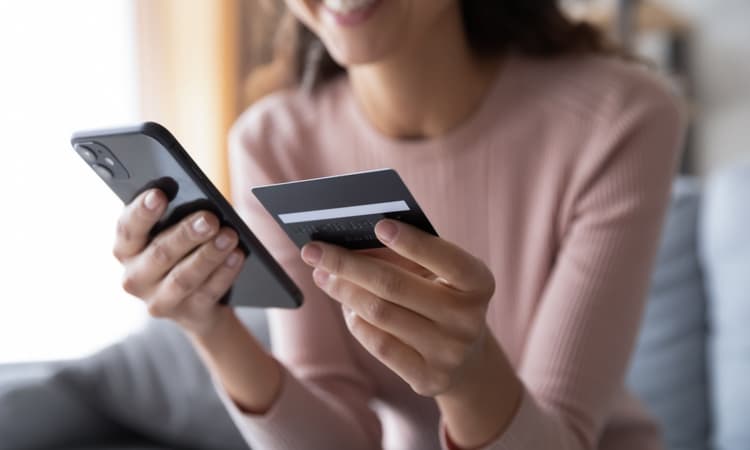 What is Switzerland's new instant payment system and how will it work?